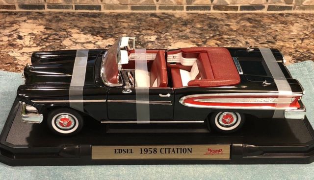 1:18 Yatming Ford Edsel Citation '58 Convertible