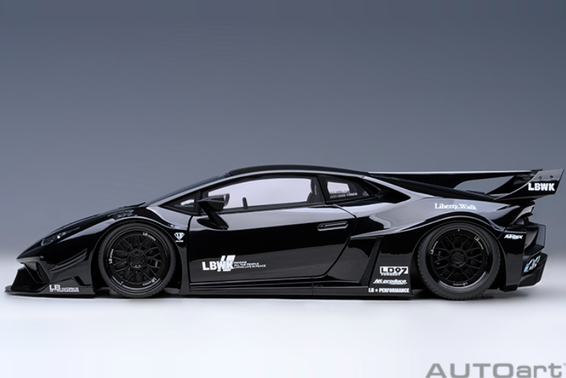 *PREORDER* AUTOart 1:18 Lamborghini Huracan GT LBWK Silhouette Works in Black