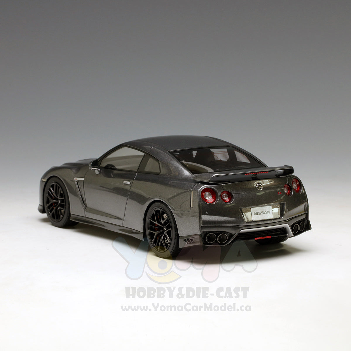 Tarmac Works 1:18 Nissan GT-R R35 2017 Dark Metal Grey T11-MG