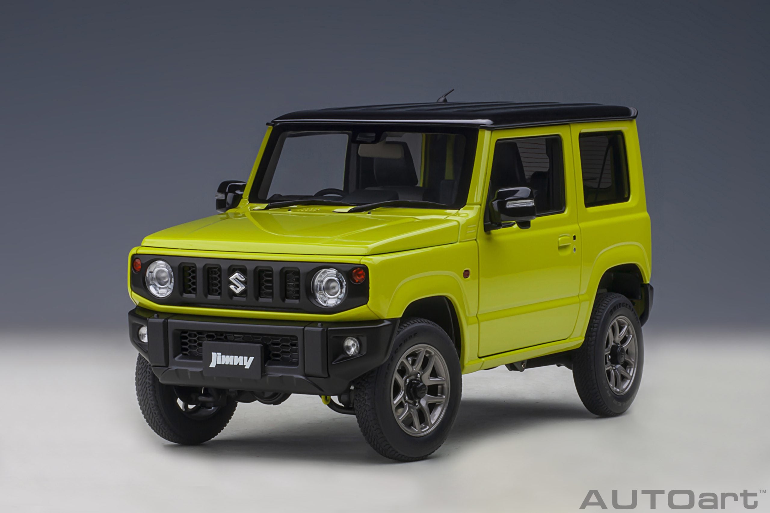 AUTOart 1:18 Suzuki Jimny (JB64) (Kinetic Yellow with Black roof) 78501