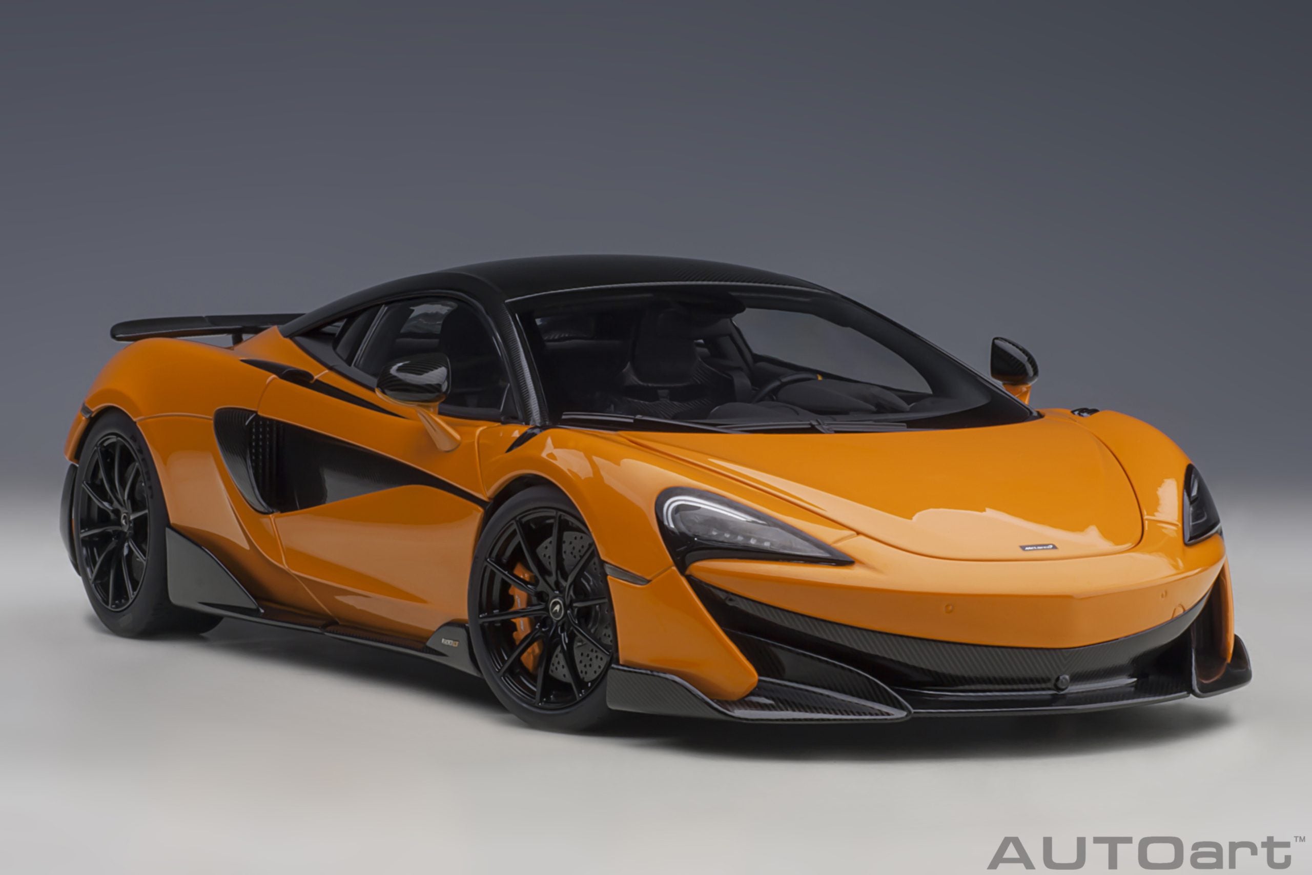 AUTOART 1:18 McLaren 600LT (Myan Orange) 76084