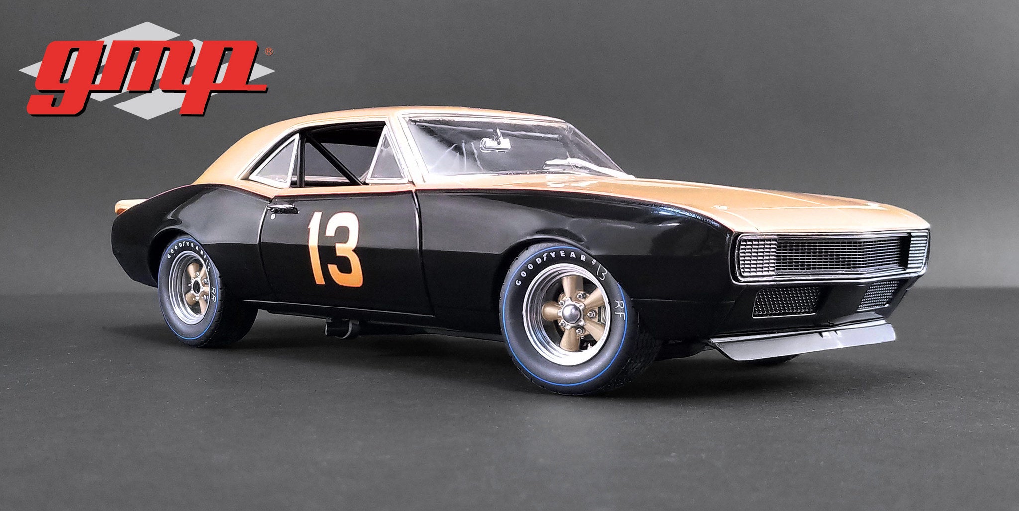 GMP 1/18 Smokey Yunick s #13 1967 Chevrolet Camaro - Bonneville Salt Flats Record Holder GMP-18901