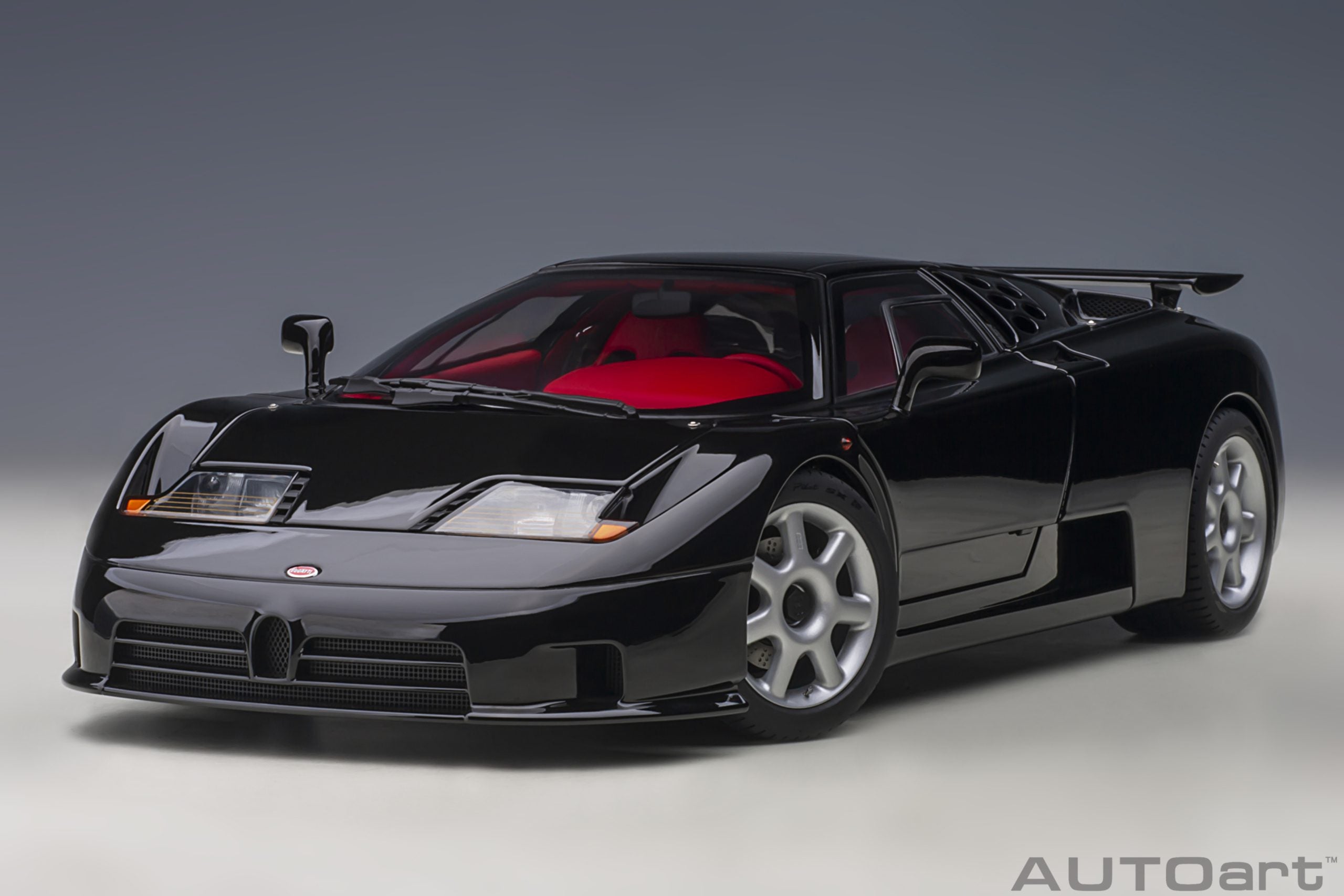 AUTOart 1:18 Bugatti EB110 SS Black 70919