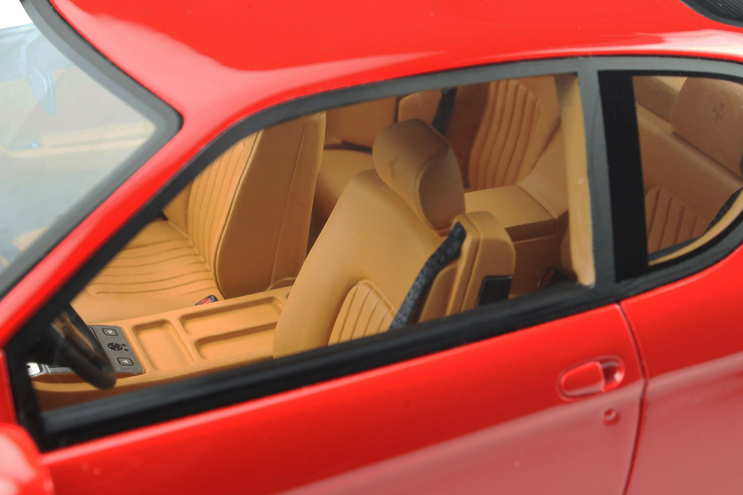 GT Spirit 1:18 1992 Ferrari 456 GT Rosso Corsa Red GT821