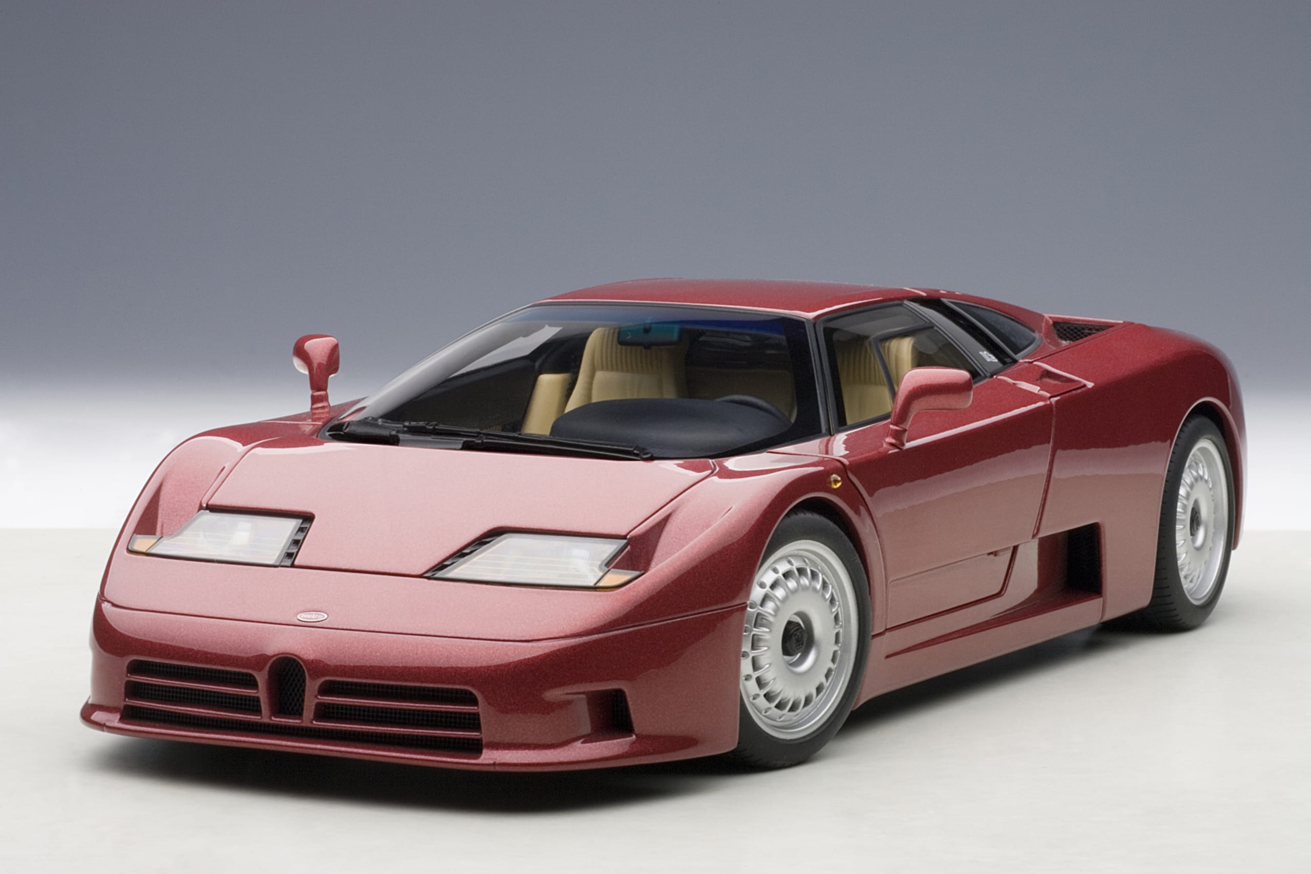 AUTOart 1:18 Bugatti EB110 GT (Rosso Scuro) 70977