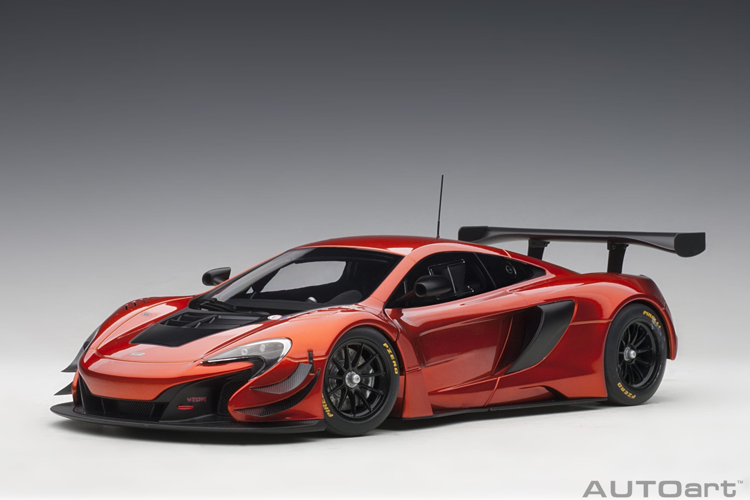 AUTOart 1:18 McLaren 650S GT3 Plain Body Version (Volcano Orange) 81642
