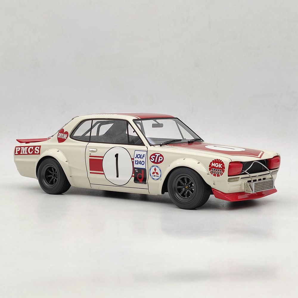 Ignition Model 1:18 IG2017 Nissan Skyline 2000 GT-R (KPGC10) #01 1971 Resin Toys Car Gift