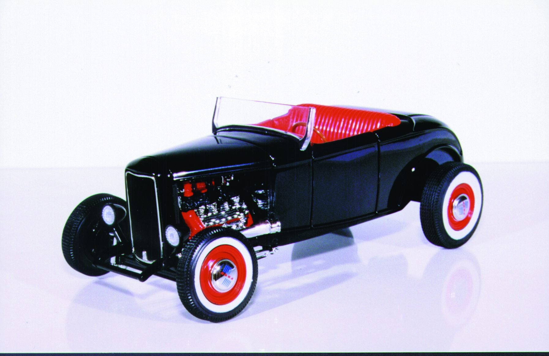 1:18 Ertl Ford Street Rod '32 Newstalgia