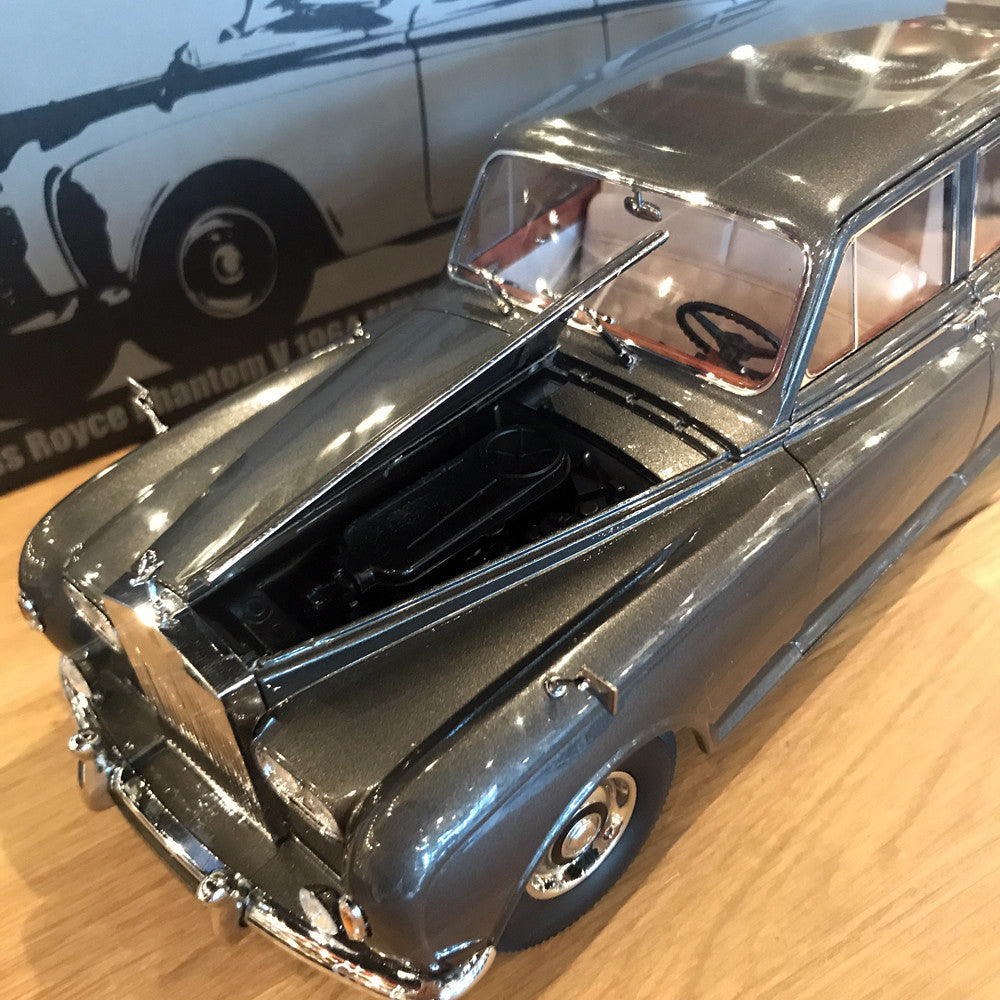 Paragon 1:18 1964 Rolls Royce Phantom V (LHD) Gray PA-98214L