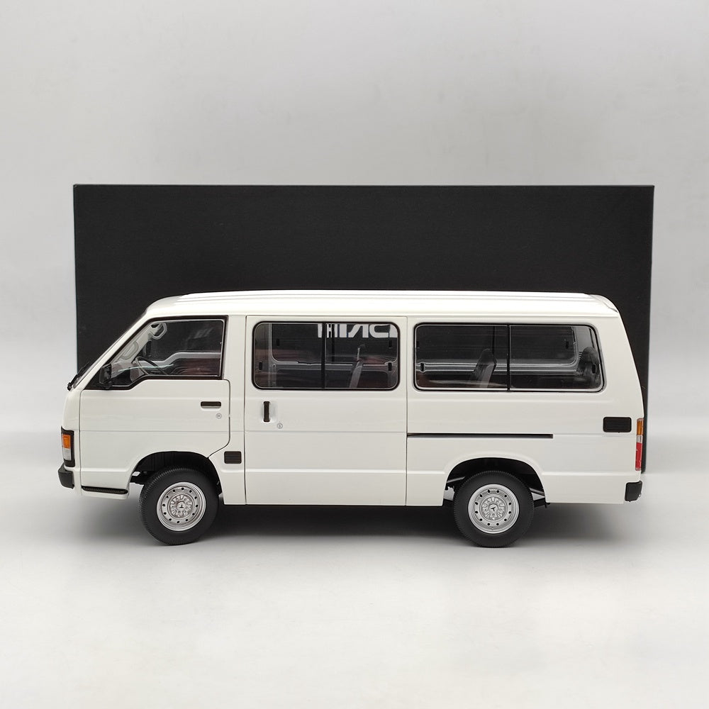 1:18 Toyota HIACE H50 1986 VAN Diecast Toys Car Models Collection Gifts Full Open White