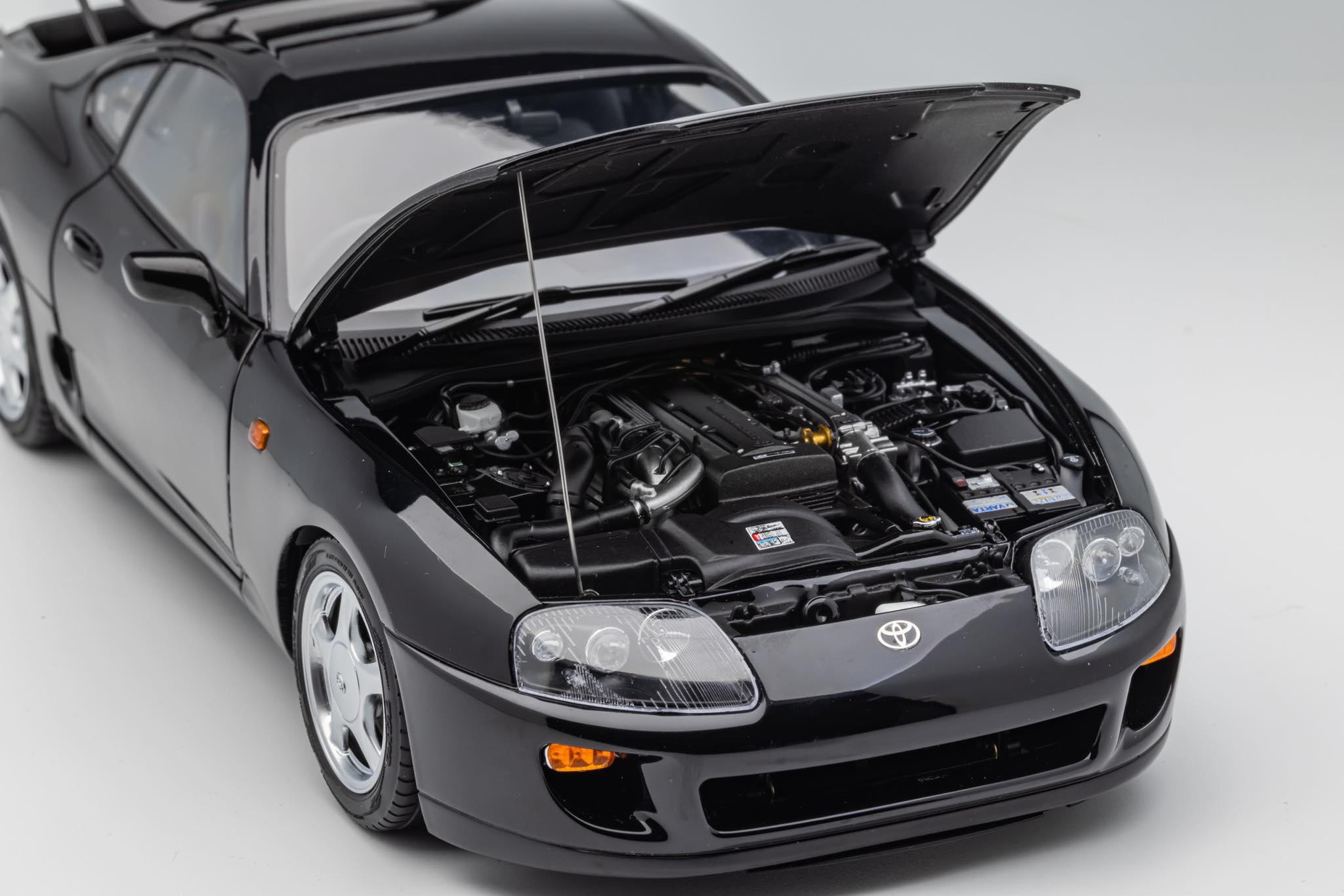 *PREORDER* LCD Models 1:18 Toyota Supra MK4 (JZA80) in Black
