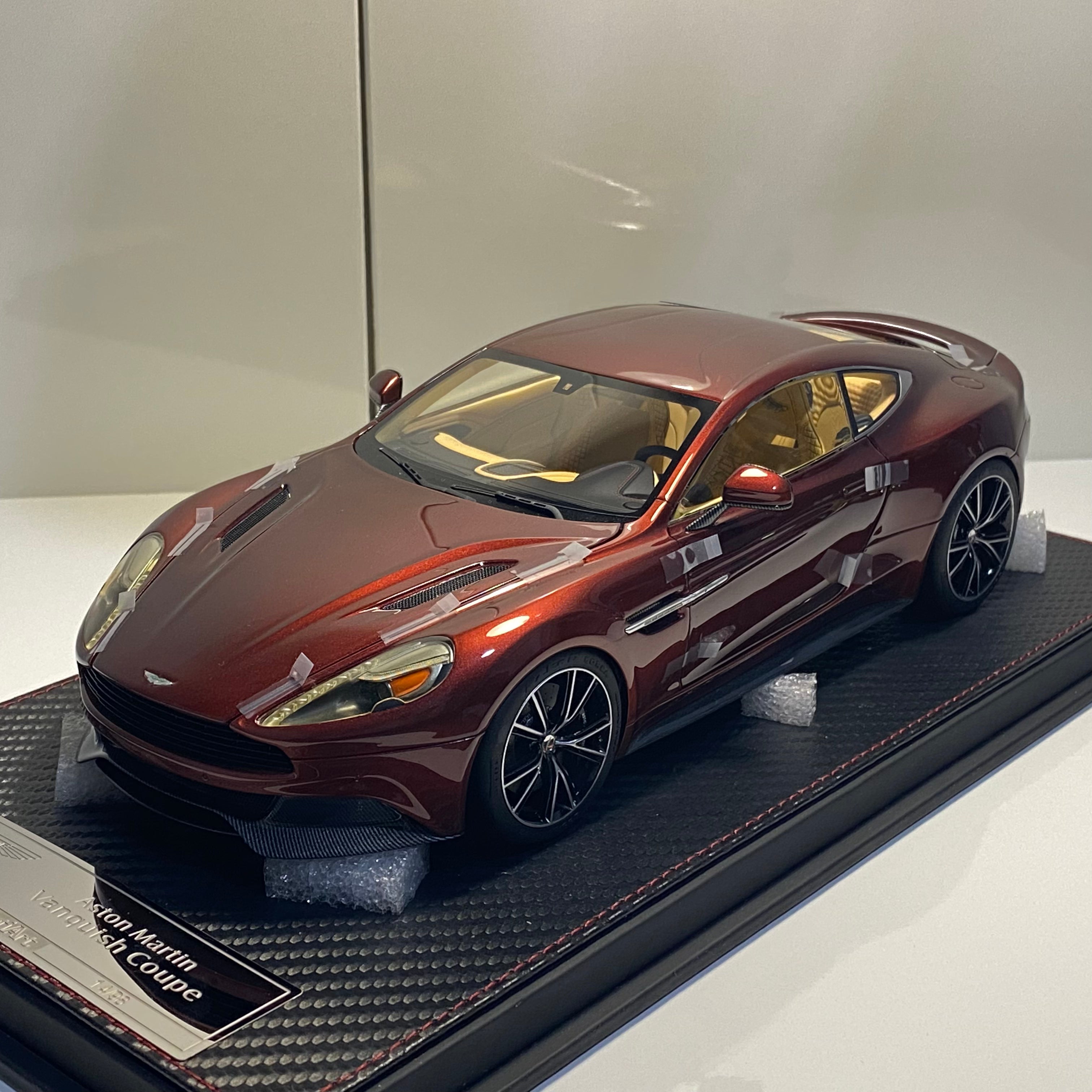 Frontiart 1:18 Aston Martin Vanquish coupe Open Bronze FA008-59