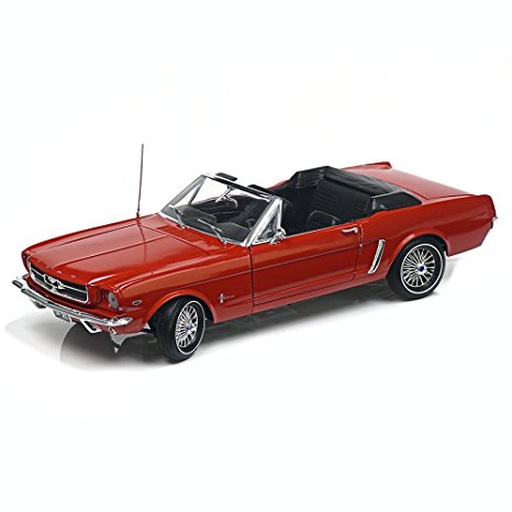 1:12 Ertl Ford Mustang '64 1/2 Convertible