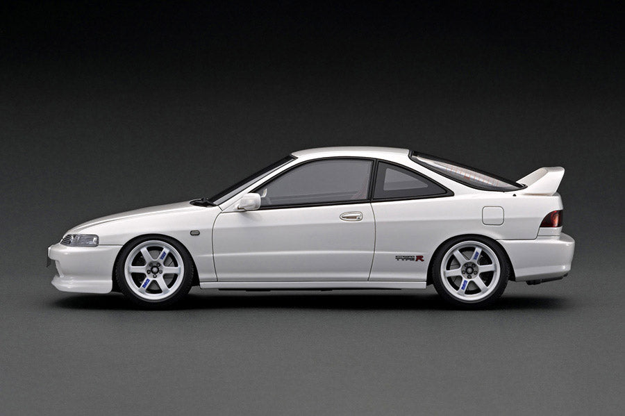 *PREORDER* Ignition Model 1:18 Honda Integra Type-R (DC2) in White