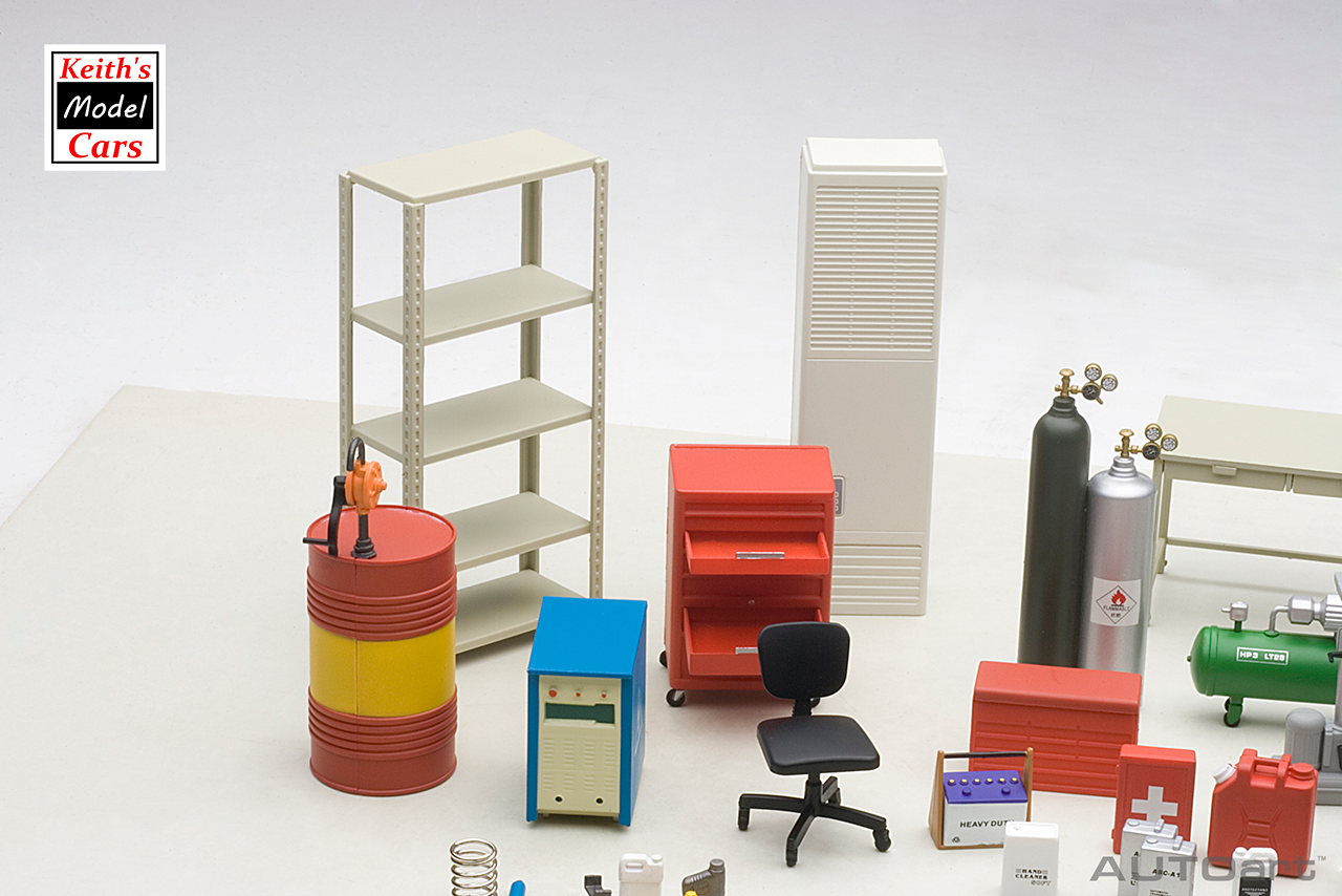 [1/18 Scale] Garage Kit Set by AUTOart Models