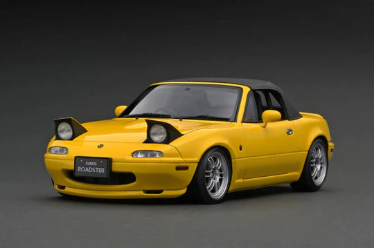 *PREORDER* Ignition Model 1:18 Mazda EUNOS Roadster (NA) in Yellow