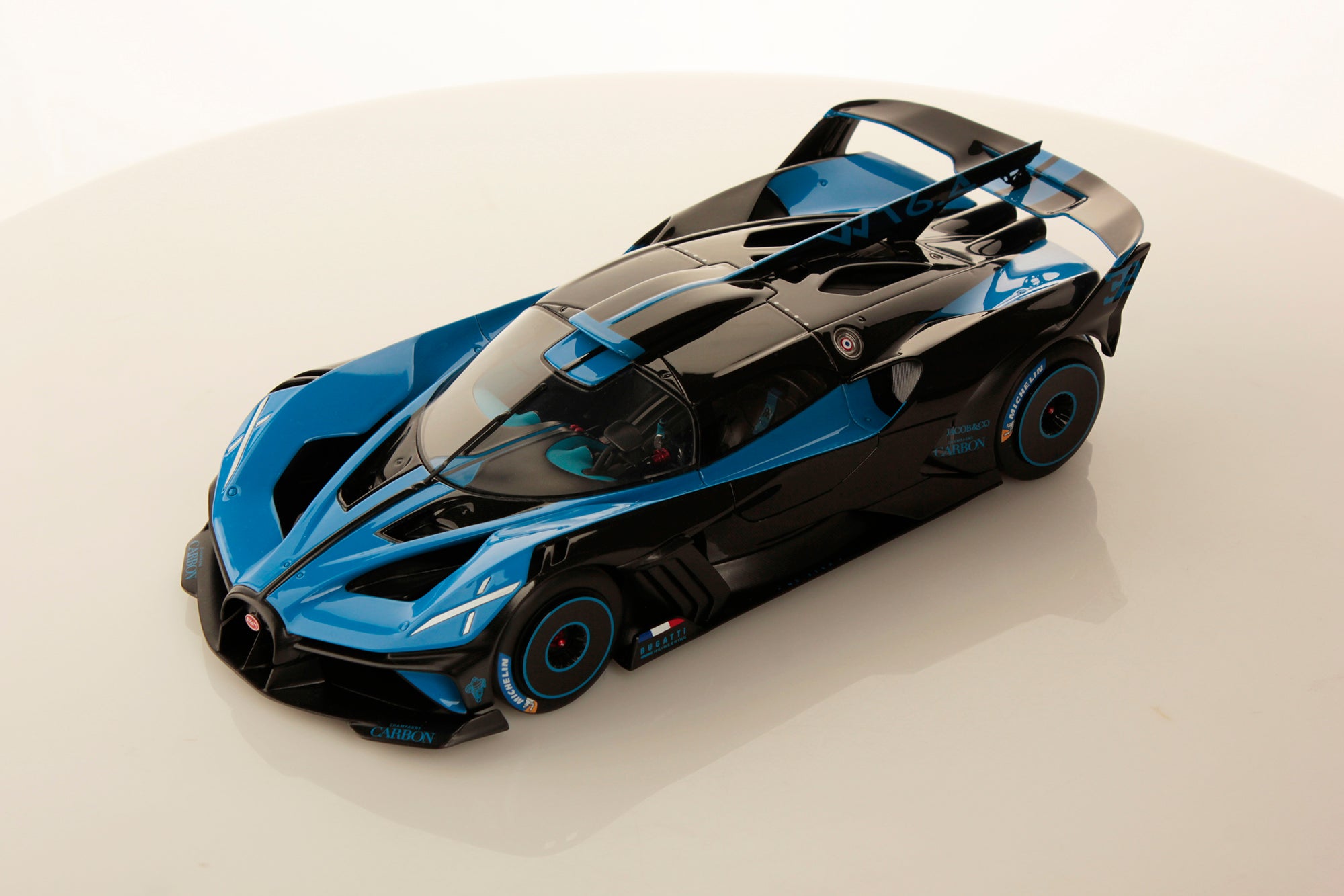 Bugatti Bolide - launch spec - 1:18