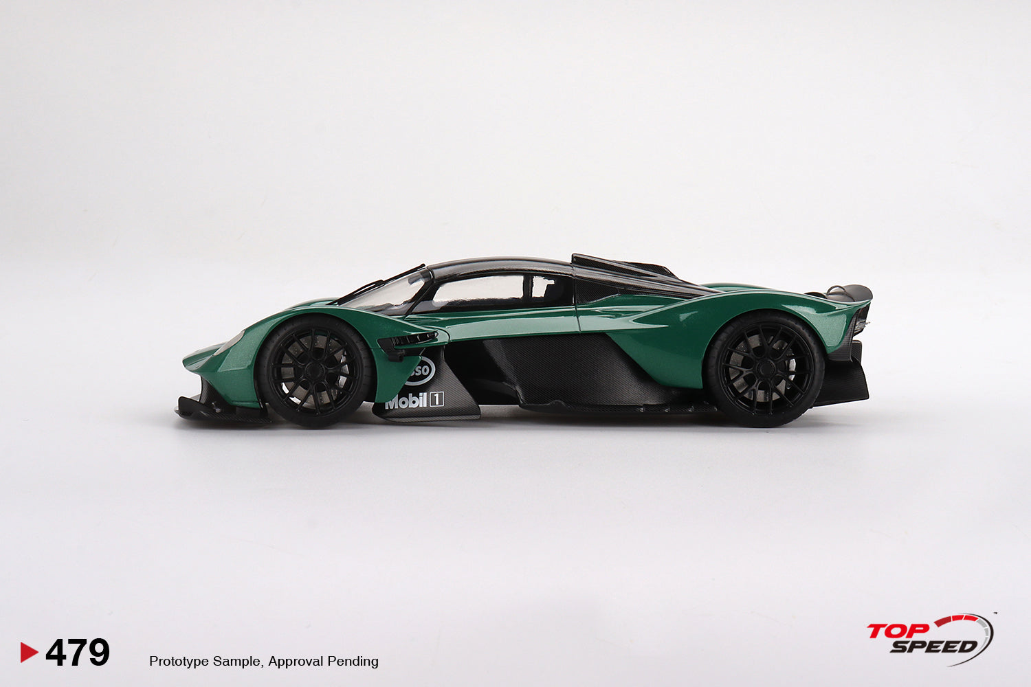 *PREORDER* TopSpeed Models 1:18 Aston Martin Valkyrie Aston Martin Racing Green