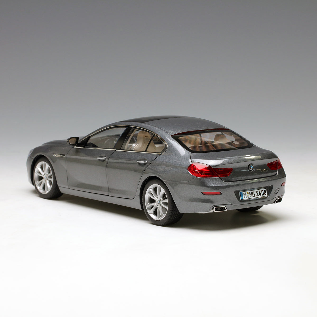 Paragon 1:18 BMW 6 Series 650i Gran Coupe Grey PA-97031