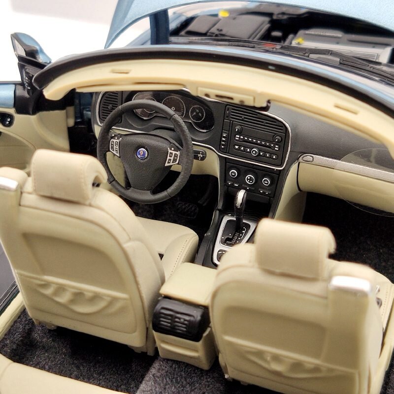 Original 1/18 For SAAB 93 9-3 Convertible Sport Car Diecast Models White/Blue Auto Gift Limited Collection