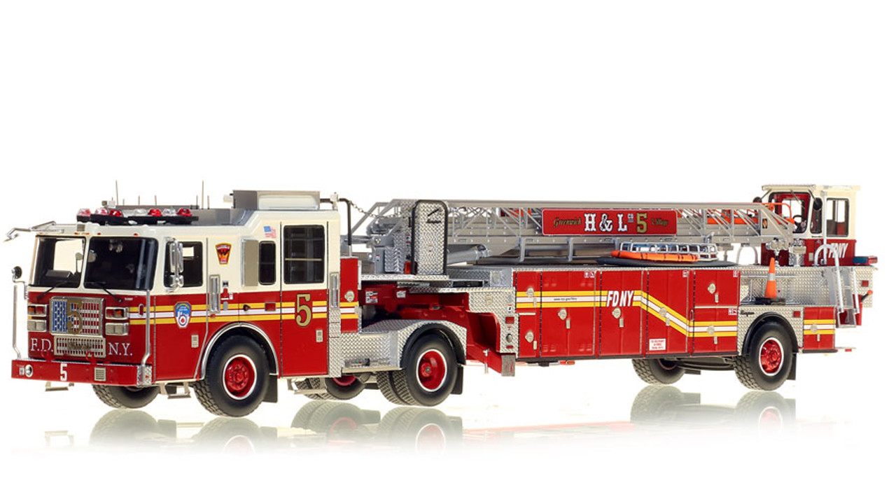 FIRE DEPARTMENT OF NEW YORK LADDER 5 - MANHATTAN