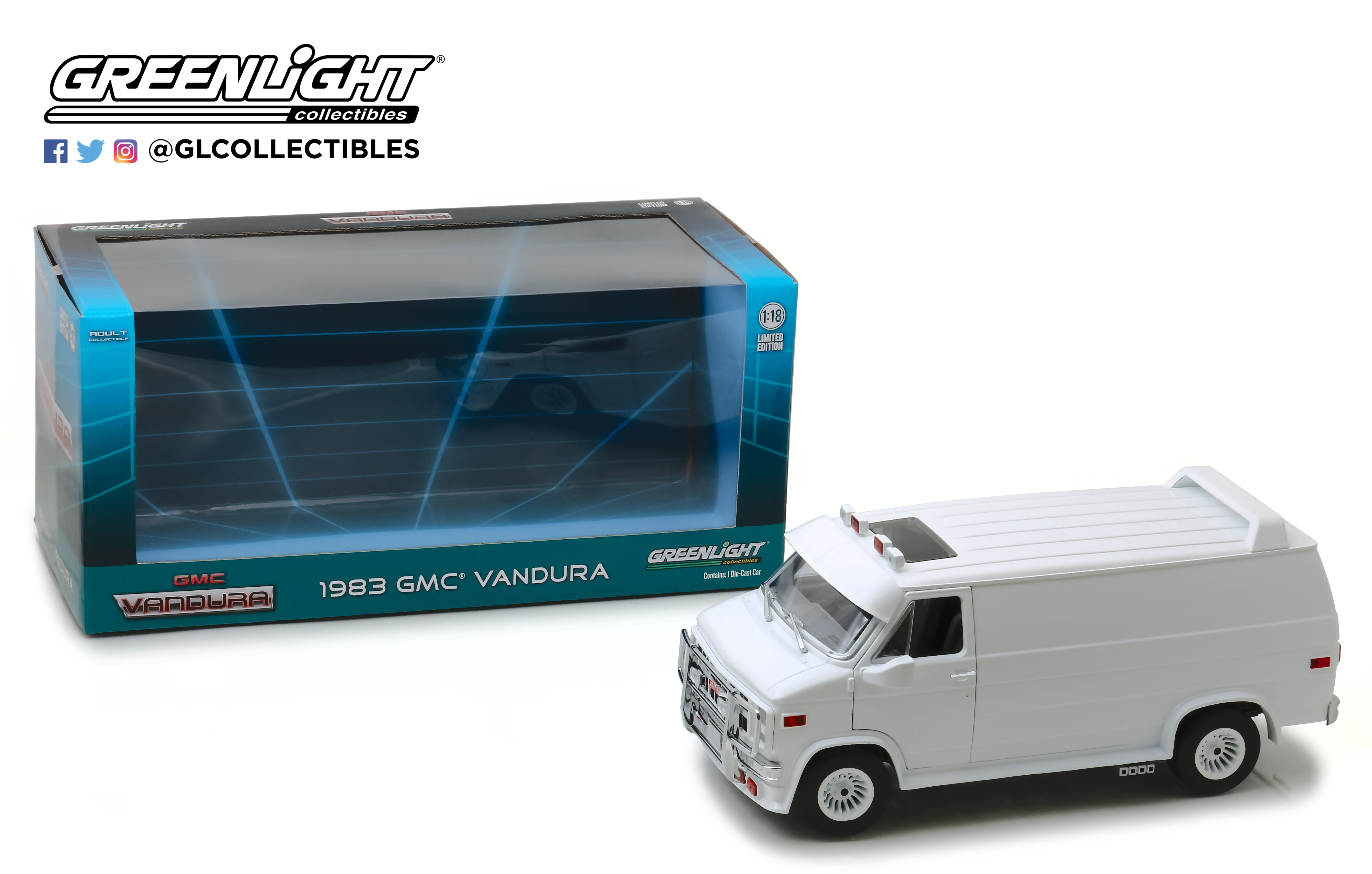 GreenLight 1/18 1983 GMC Vandura Custom - White 13522