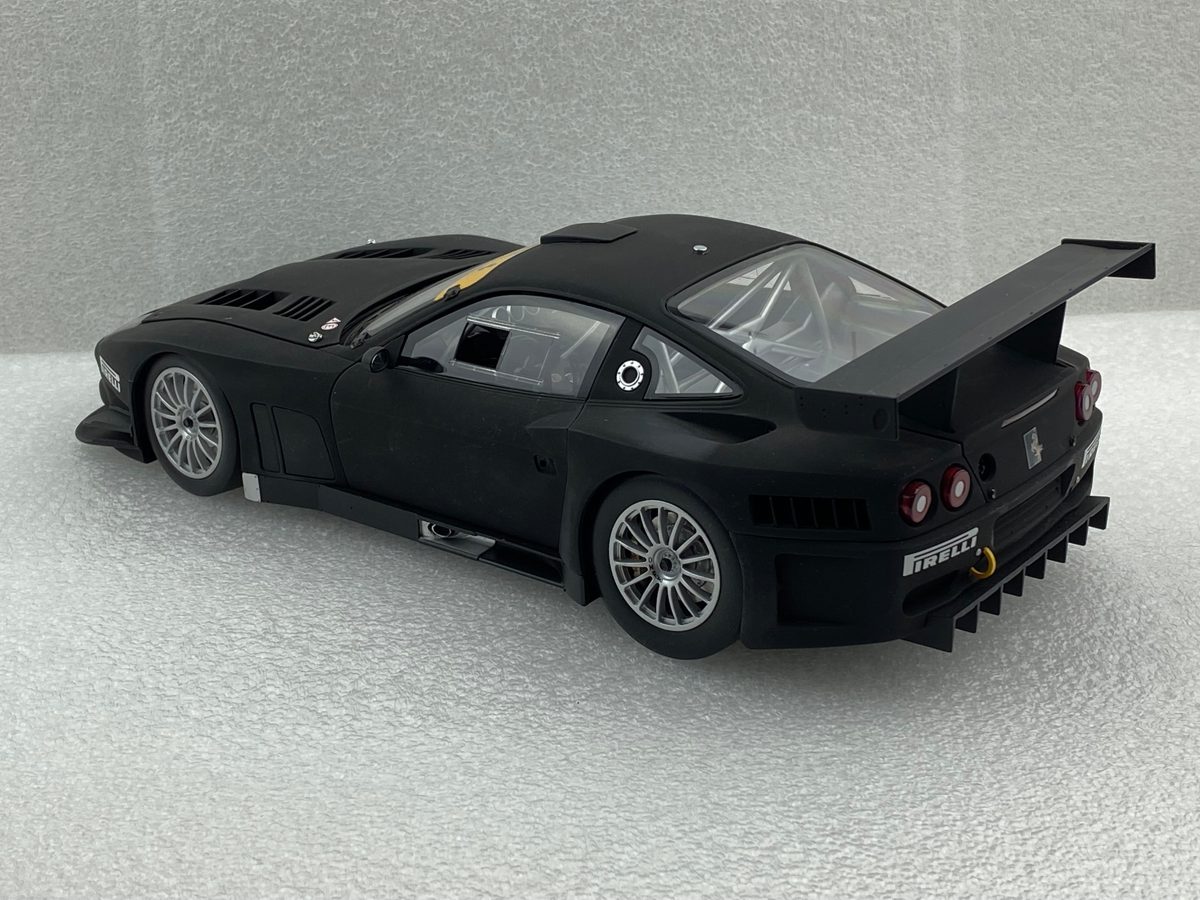 Kyosho 1:18 Ferrari 575 GTC Evoluzione 2005 Matt Black 08392A (Clearance Final Sale)