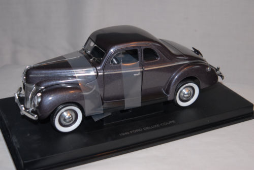 1:18 Eagle's Race Ford '40 Deluxe Coupe