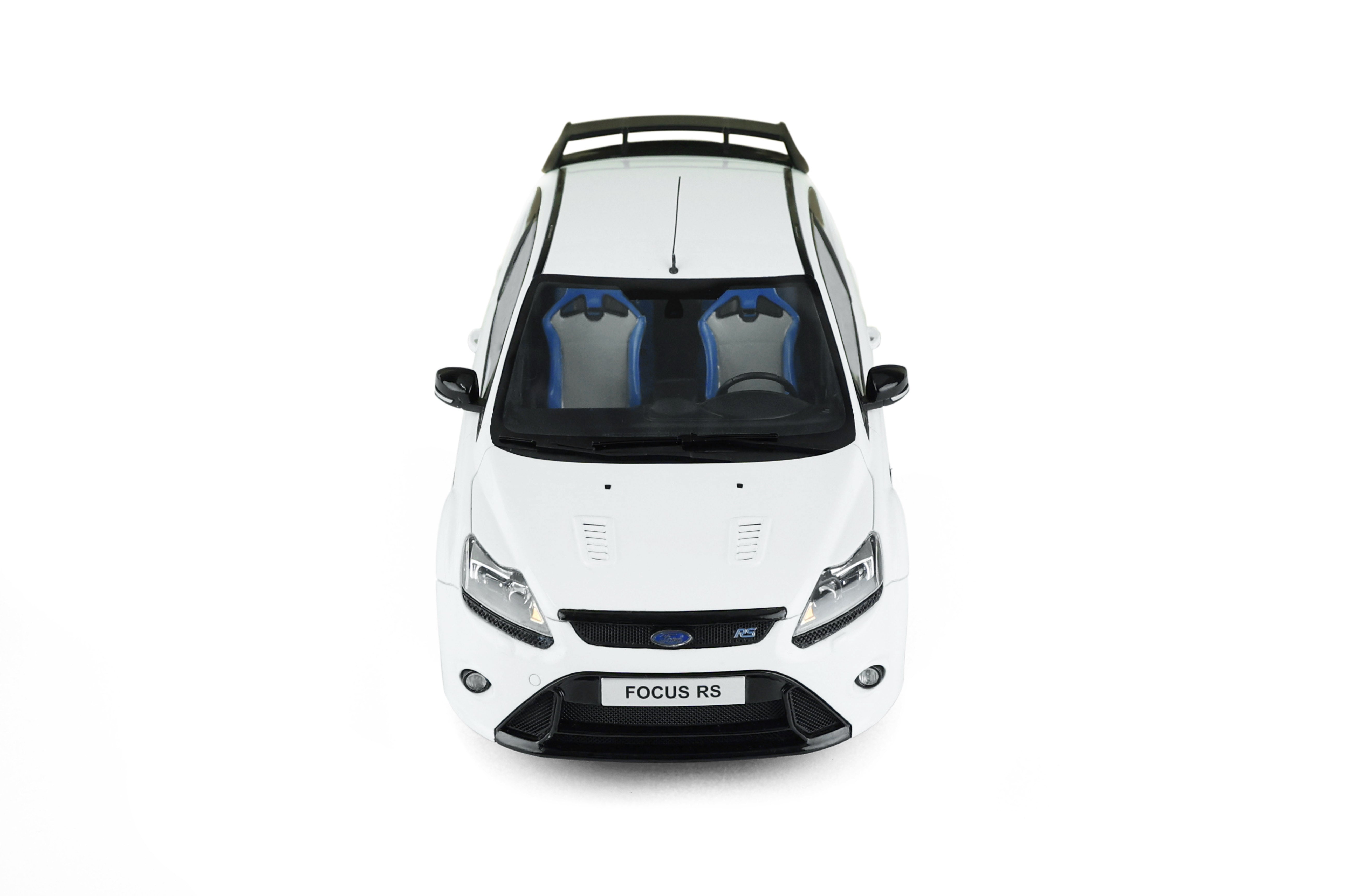 OTTO 1:18 2009 Ford Focus Mk2 RS Ultimate White OT977