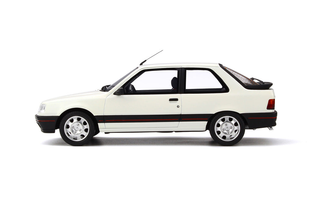 OTTO 1:18 Peugeot 309 GTi Phase 1 Baujahr 1985 OT598