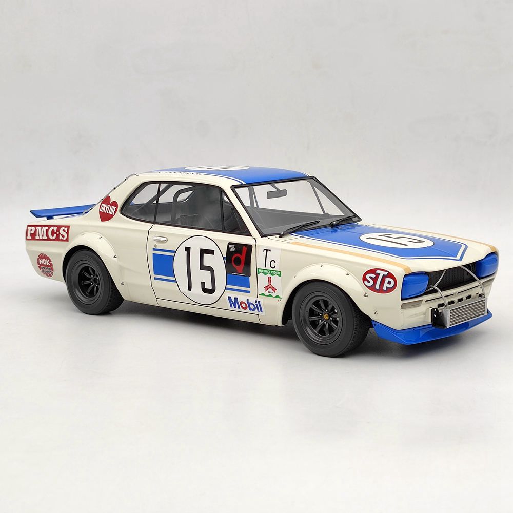 Ignition Model IG2016 1:18 Nissan Skyline 2000 GT-R (KPGC10) #15 1972 Resin Car Toys Gift