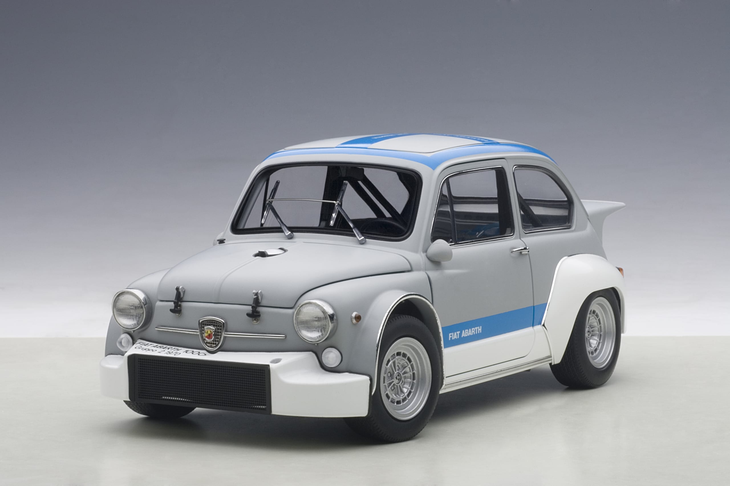AUTOart 1:18 Fiat Abarth TCR 1000 (Matt Grey with Blue stripes) 72642