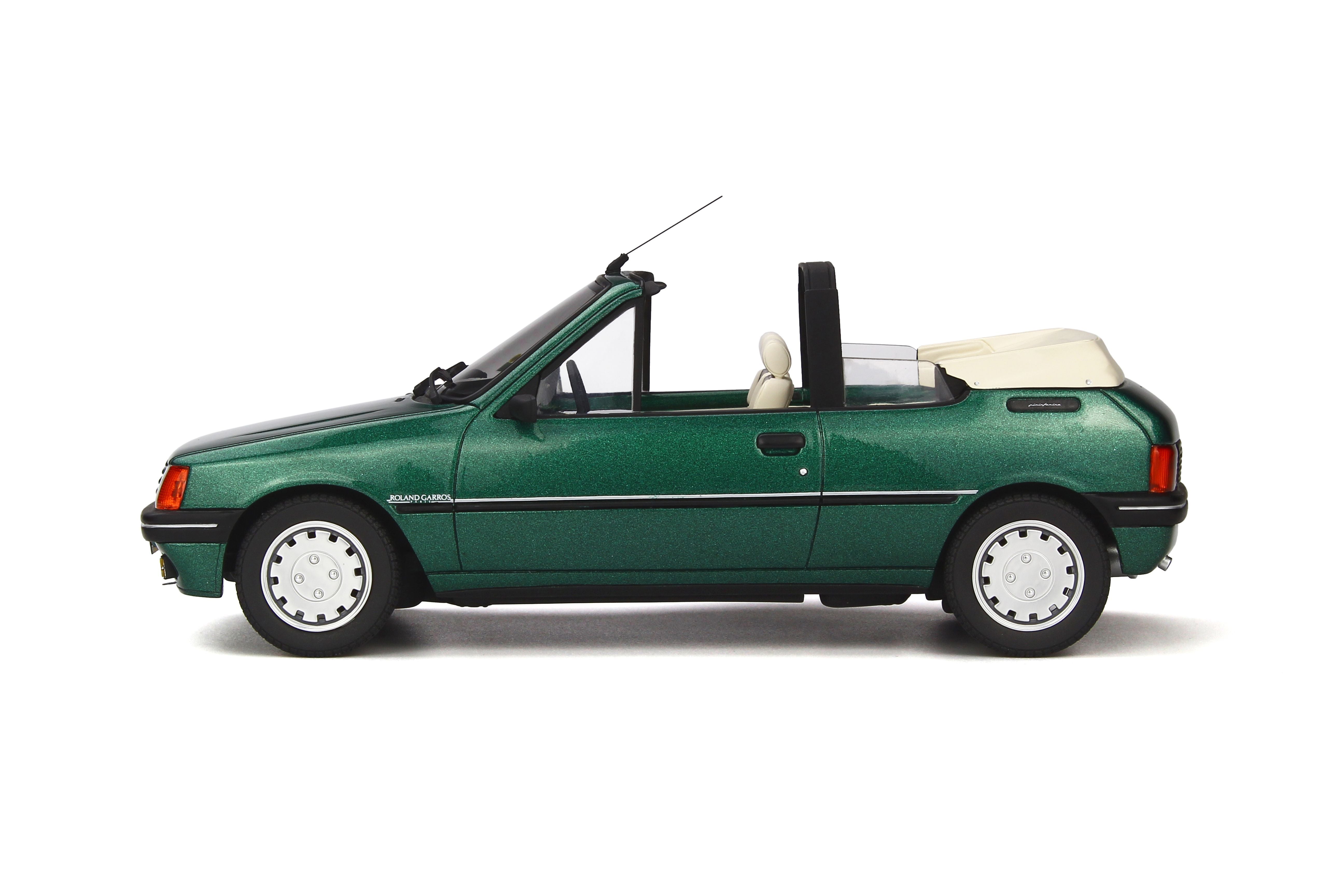 OTTO 1:18 Peugeot 205 Cabriolet OT733