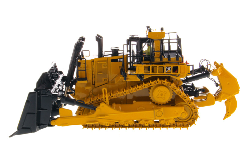 Diecast Masters Caterpillar D11T Track Type Tractor Dozer JEL