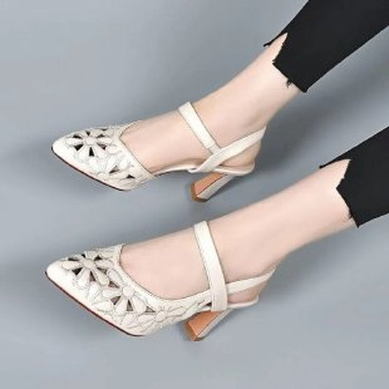 Sandalias De Tacón Alto Y Detalles de Flores