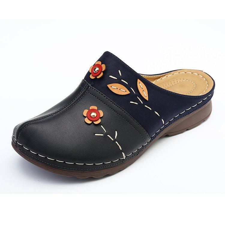 2023 Sandalias de mujer Soft Bottom Retro Baotou Slippers Plus Size