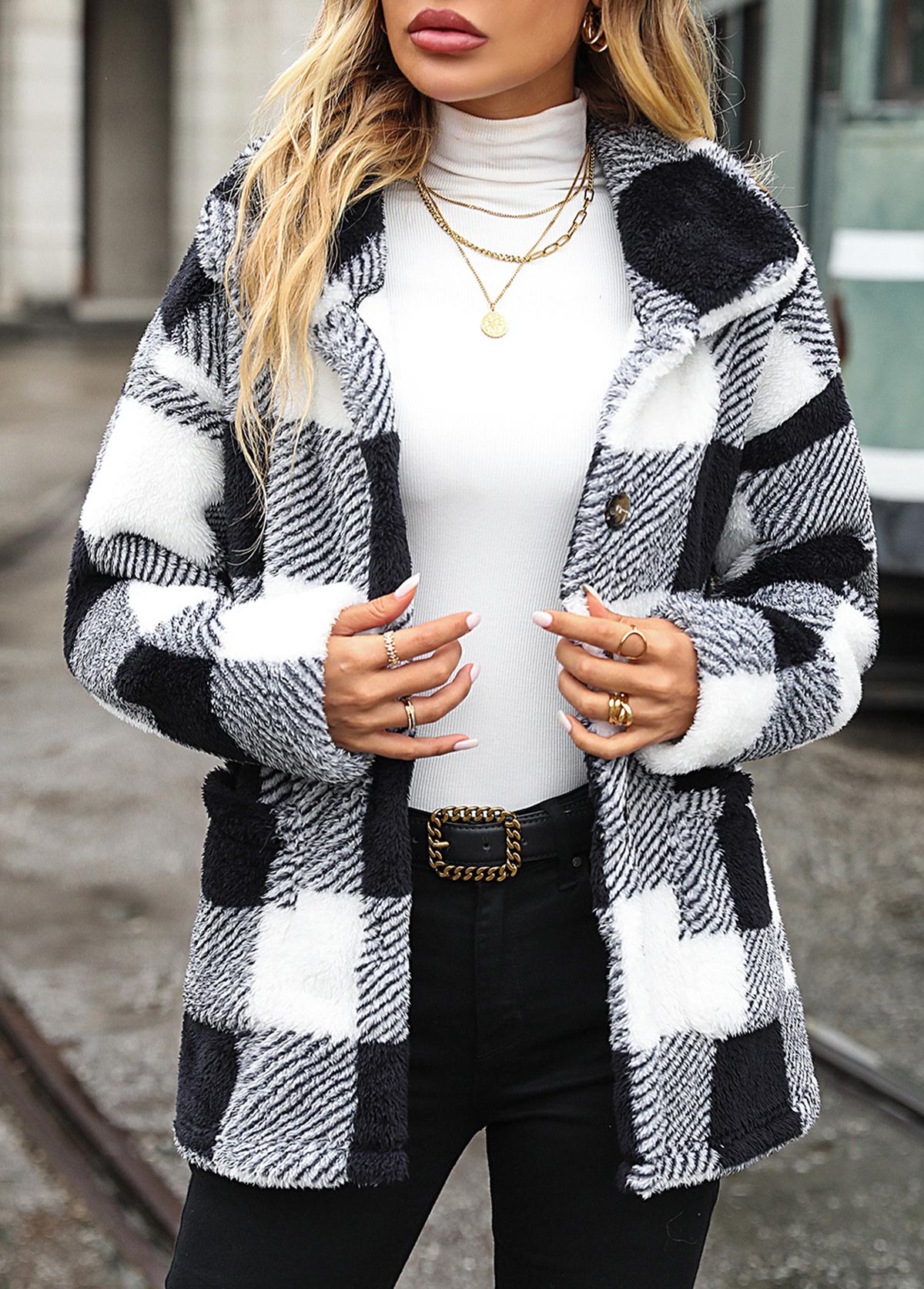 Black Pocket Plaid Long Sleeve Coat