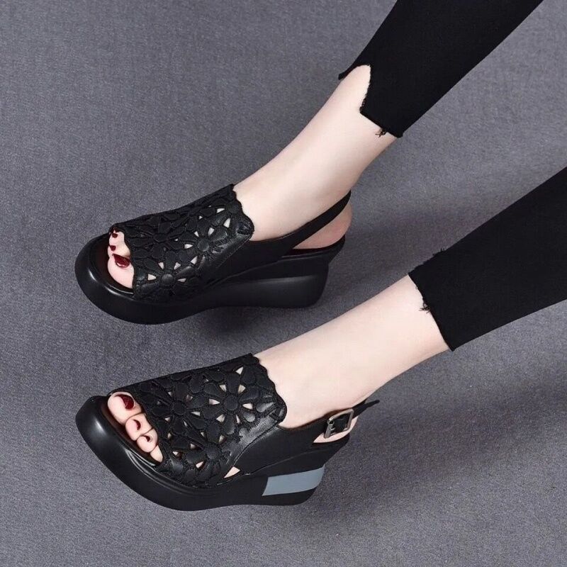 2023 nuevos zapatos de mujer con hebilla de una palabra de verano, sandalias informales de suela blanda con plataforma