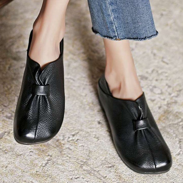 Zapatos de piel con nudo de mariposa