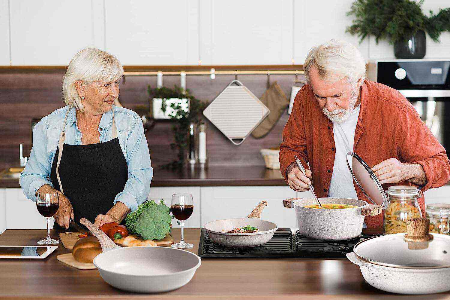 ZJW-Juego de utensilios de cocina antiadherentes Caannasweis Sartenes de granito para cocinar Esenciales de cocina de piedra de mármol Juego de 11 piezas Beige