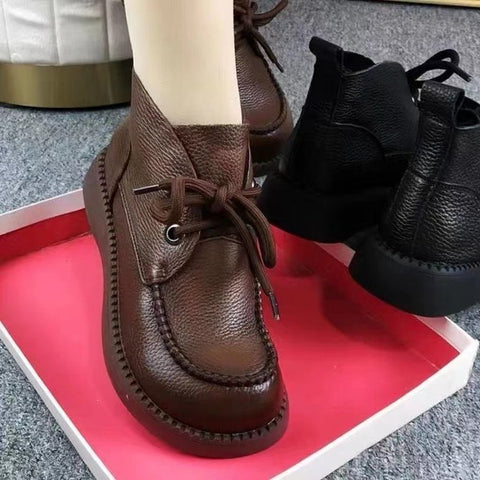 Mocasines casuales de suela blanda.