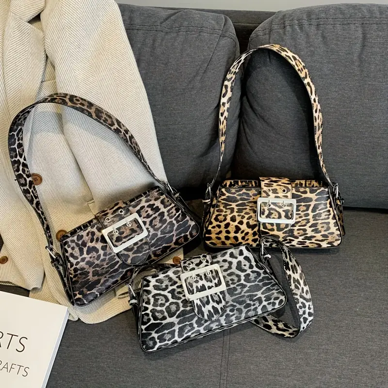 Leopard print zipper shoulder bag, suitable for parties and daily matching