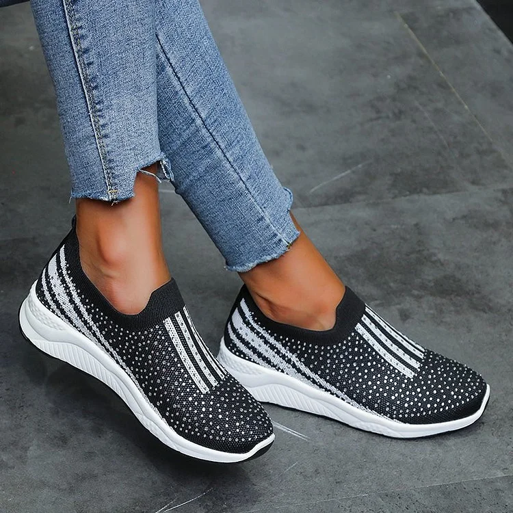 Zapatos deportivos sin cordones de malla con rayas decorativas y cuentas para mujer