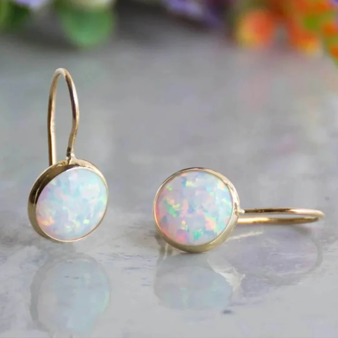 Aretes Ópalo Blanco Vintage en Oro
