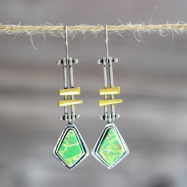 Aretes Vintage de Piedra Verde en Plata