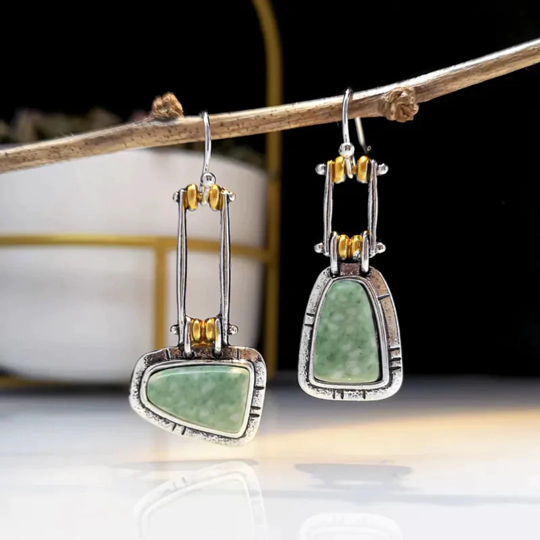 Aretes Mecánicos Vintage de Piedra Verde