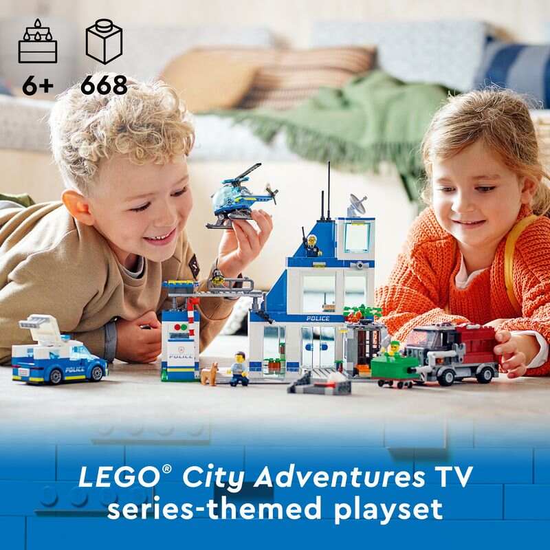 LEGO 60316 CITY POLICE STATION