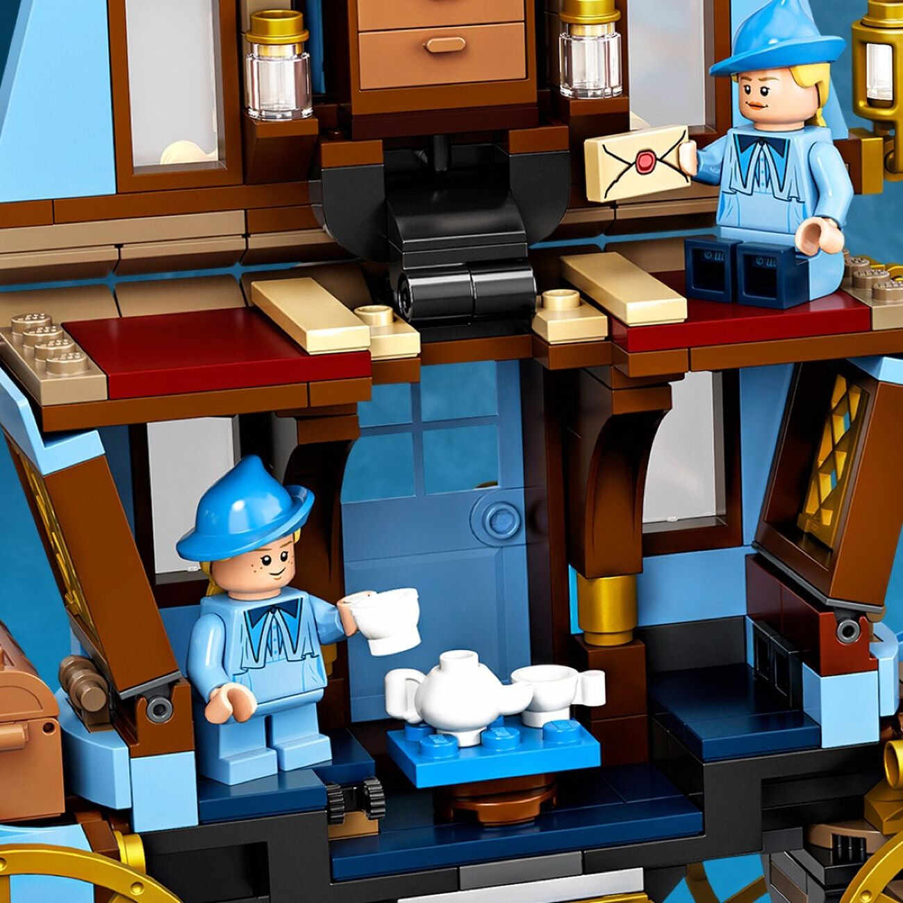 LEGO 75958 HARRY POTTER BEAUXBATONS CARRIAGE: ARRIVAL AT HOGWARTS
