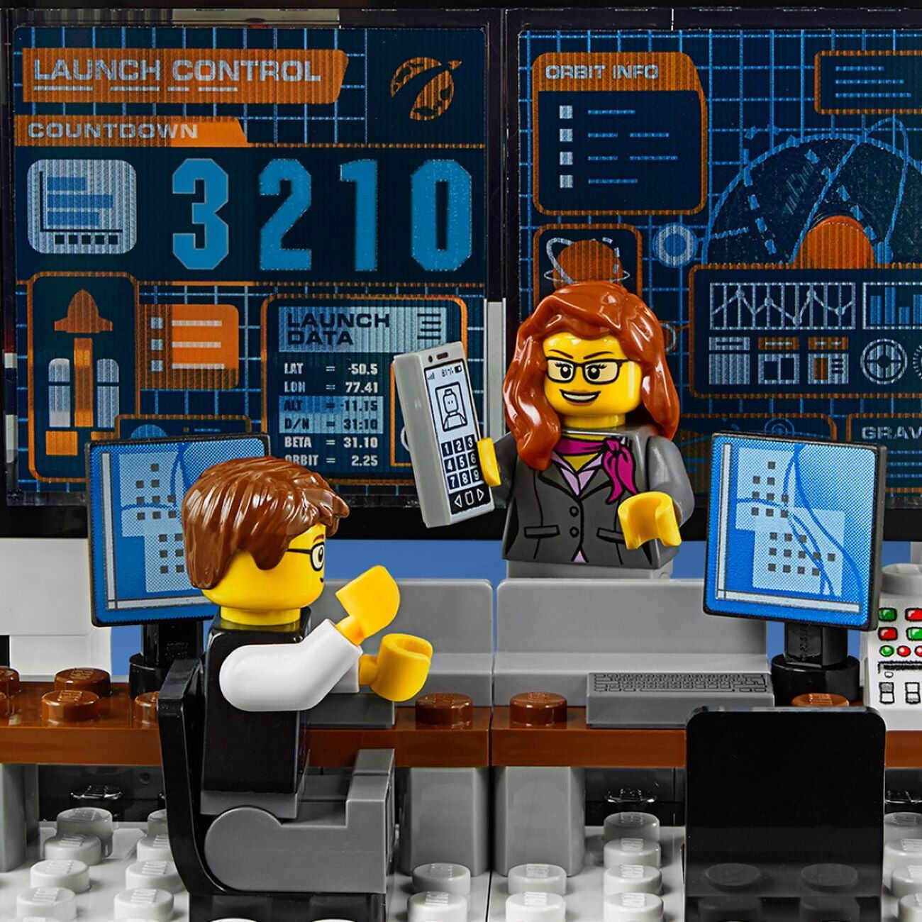 LEGO 60228 CITY DEEP SPACE ROCKET AND LAUNCH CONTROL