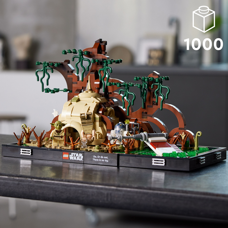 LEGO STAR WARS DAGOBAH JEDI TRAINING DIORAMA 75330 BUILDING KIT